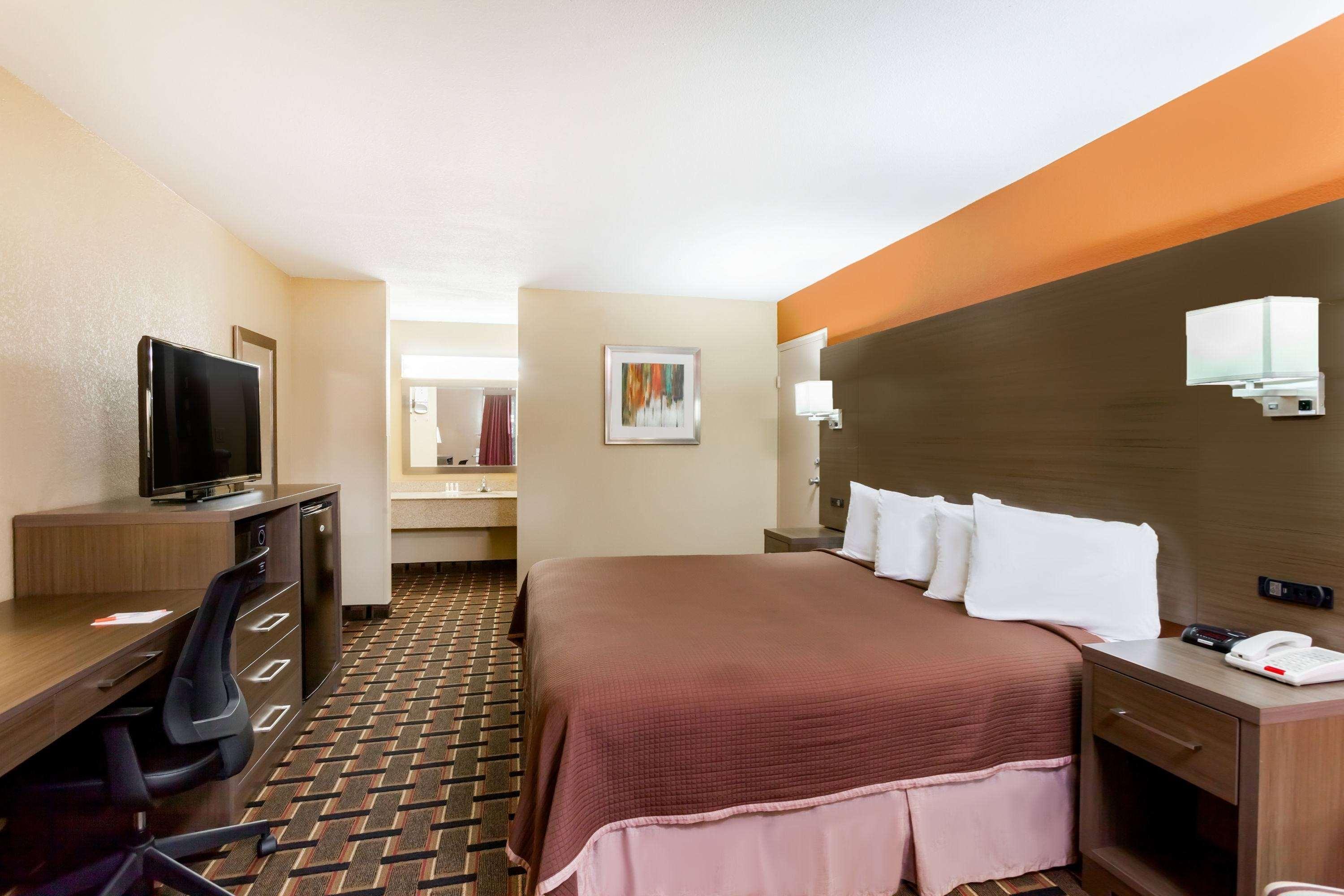 Howard Johnson By Wyndham Conway Extérieur photo