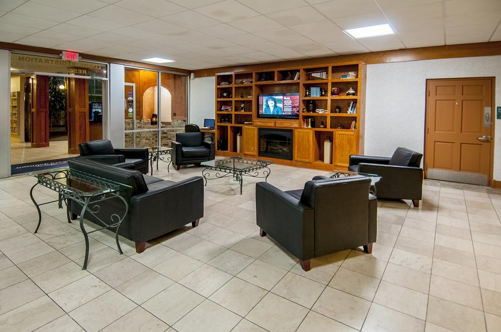 Howard Johnson By Wyndham Conway Extérieur photo