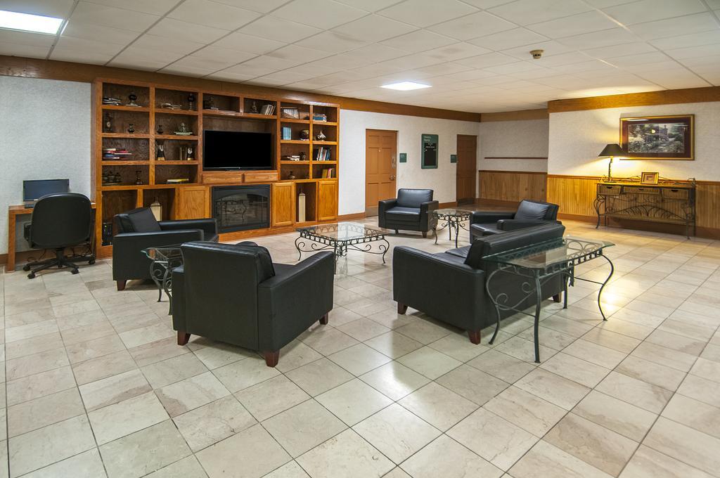 Howard Johnson By Wyndham Conway Extérieur photo